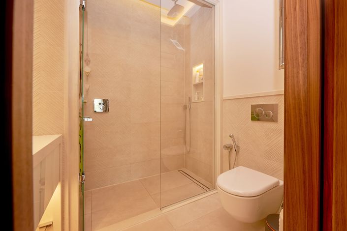 Image No.16-2 Bed Apartment for sale