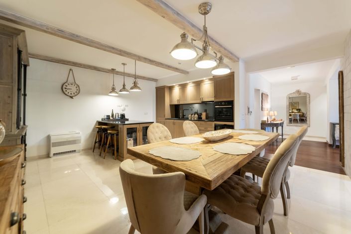 Image No.11-3 Bed Villa for sale