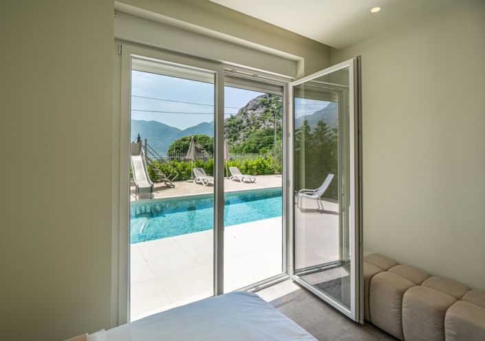 Image No.20-3 Bed House for sale