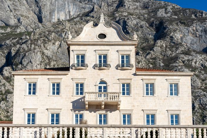 Image No.23-7 Bed Villa for sale