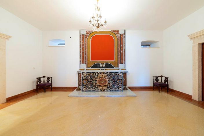 Image No.4-7 Bed Villa for sale