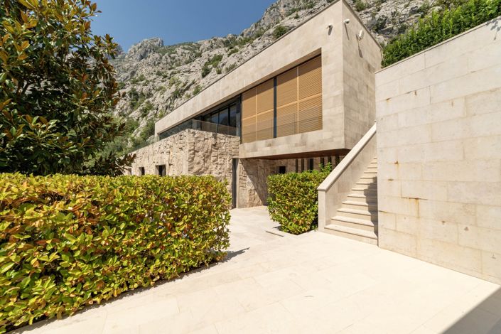 Image No.6-4 Bed Villa for sale