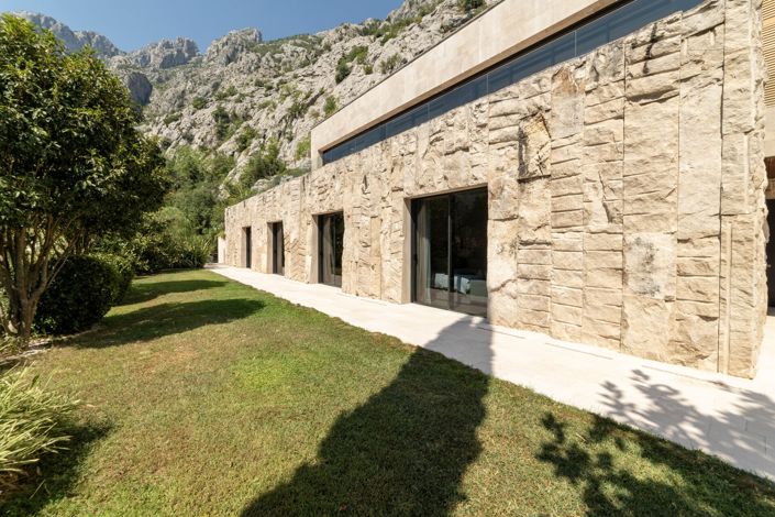 Image No.7-4 Bed Villa for sale