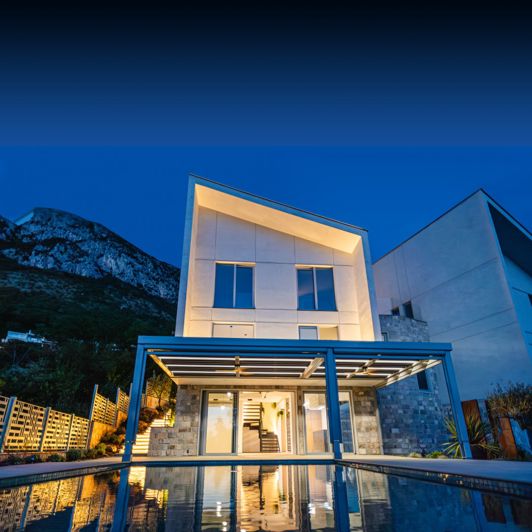 Image No.1-4 Bed Villa for sale