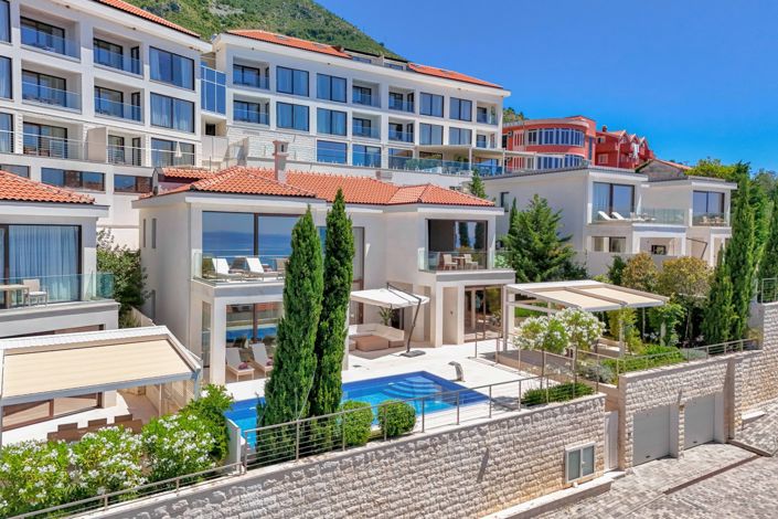 Image No.2-3 Bed Villa for sale