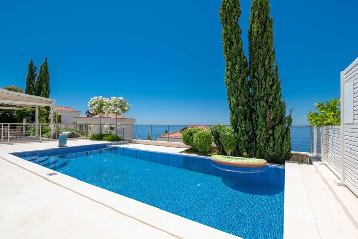 Image No.7-3 Bed Villa for sale