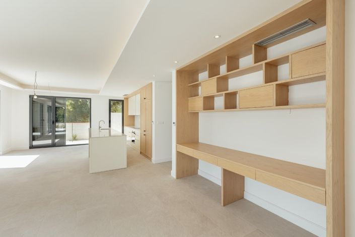 Image No.11-5 Bed Villa for sale