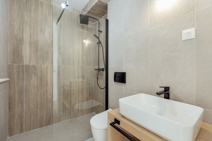 Image No.22-5 Bed Villa for sale