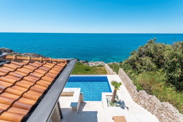 Image No.17-3 Bed House for sale