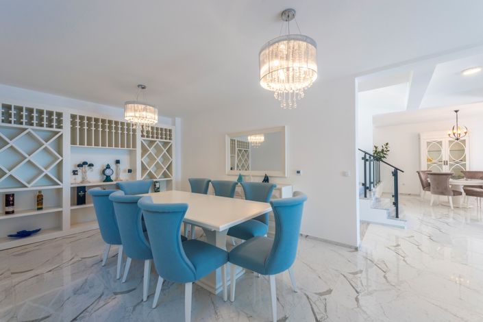 Image No.7-3 Bed House for sale