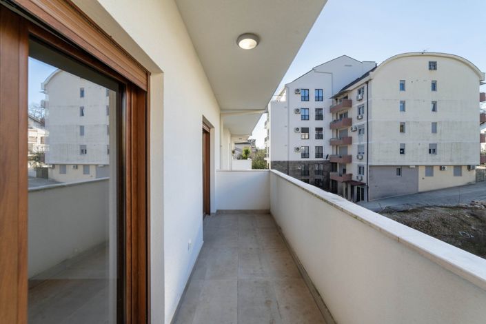 Image No.17-3 Bed Apartment for sale