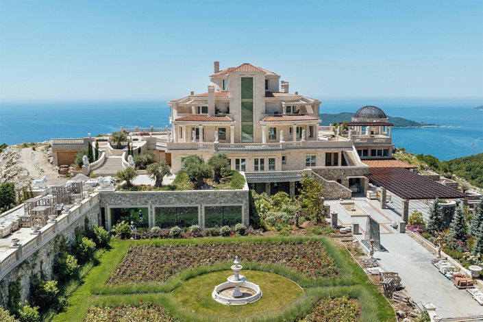 Image No.2-11 Bed Villa for sale