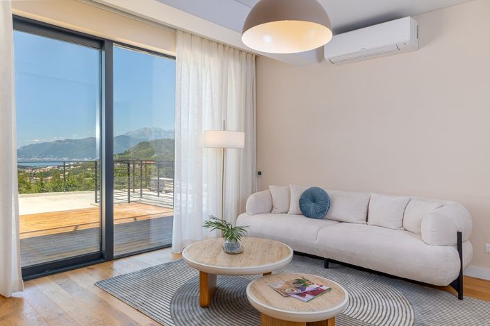 Image No.2-2 Bed House for sale