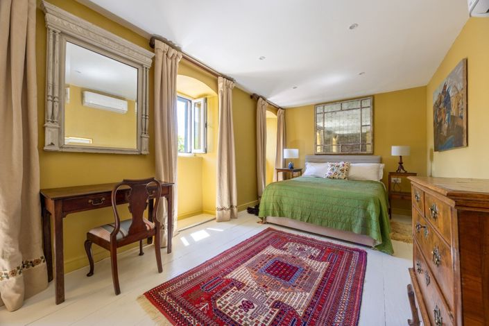 Image No.14-3 Bed House for sale