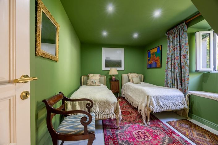 Image No.19-3 Bed House for sale