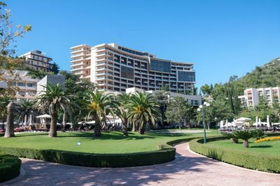 1b-two-bedroom-apartment-harmonia-complex