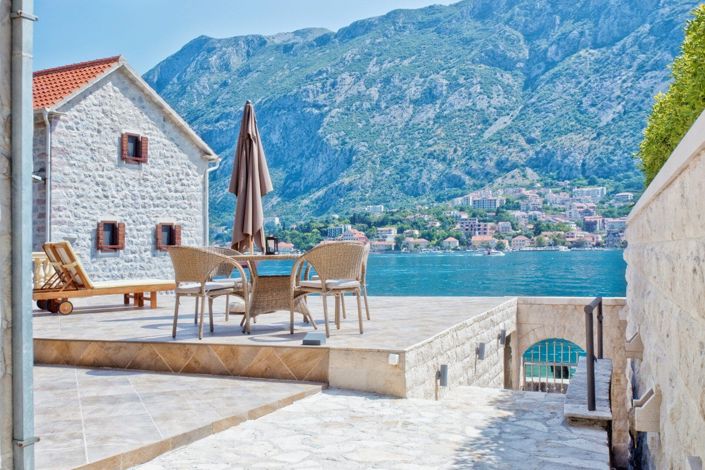 Image No.24-4 Bed House for sale