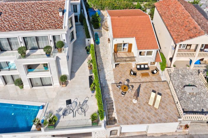 Image No.26-4 Bed House for sale