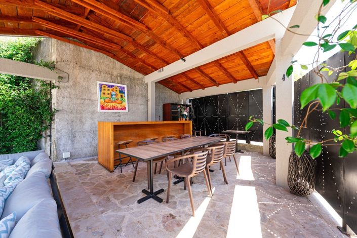 Image No.11-7 Bed Hotel for sale