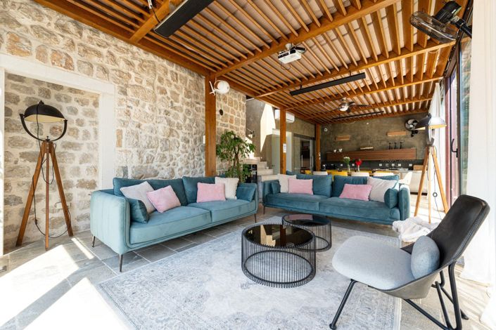 Image No.16-7 Bed Hotel for sale