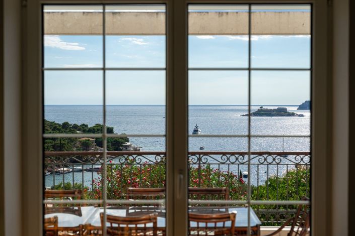 Image No.15-9 Bed Villa for sale