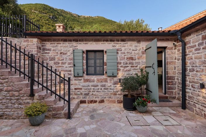 Image No.30-4 Bed Villa for sale