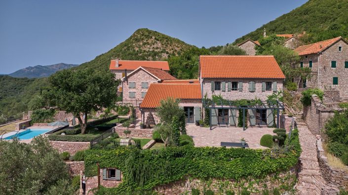 Image No.5-4 Bed Villa for sale