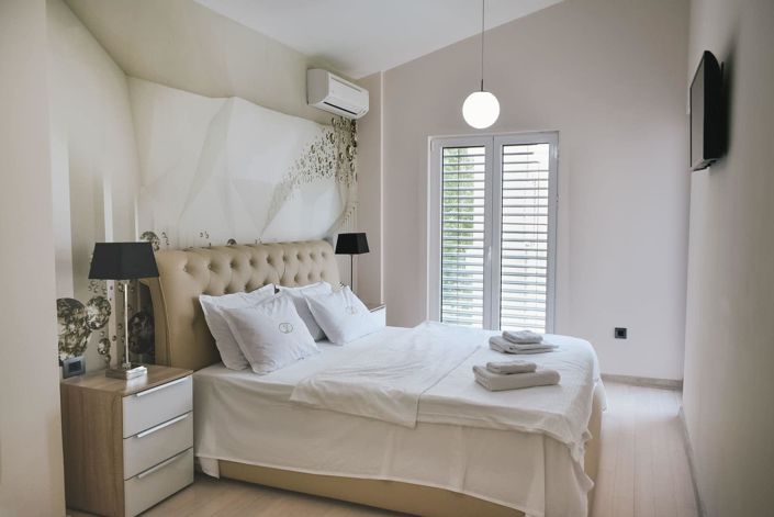 Image No.9-6 Bed Villa for sale