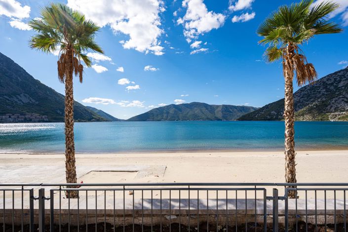 Image No.1-3 Bed Apartment for sale