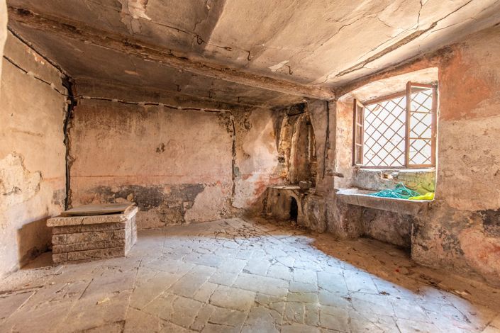 Image No.10-5 Bed House for sale