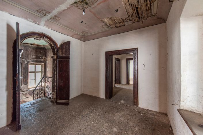 Image No.16-5 Bed House for sale