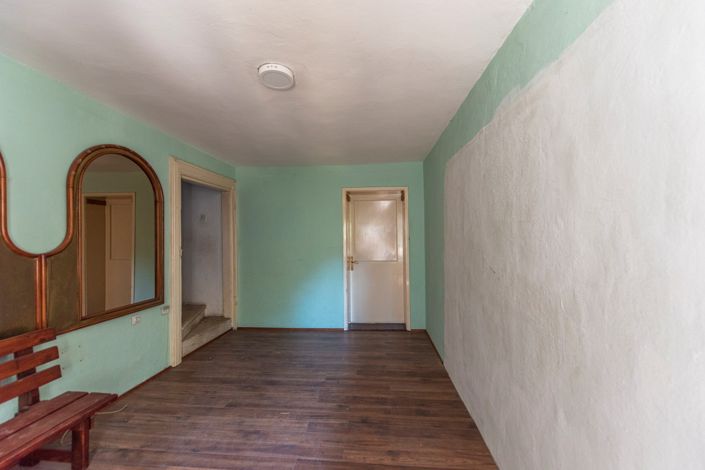 Image No.25-5 Bed House for sale