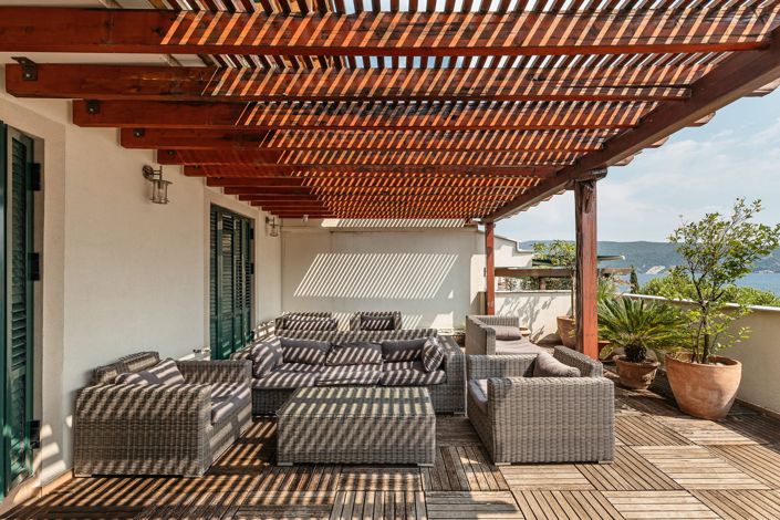 Image No.21-6 Bed Apartment for sale