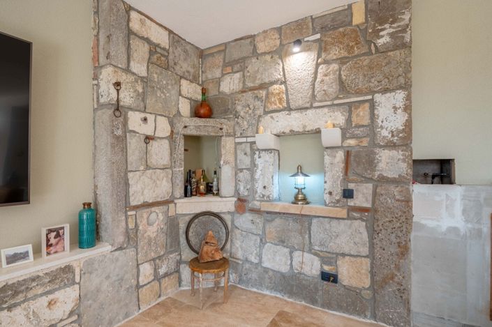 Image No.15-4 Bed House for sale