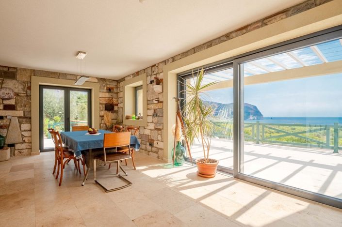 Image No.17-4 Bed House for sale