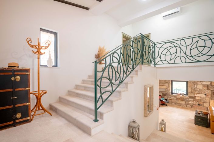 Image No.28-4 Bed House for sale