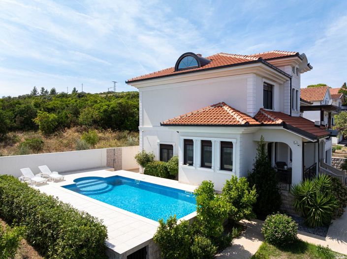 Image No.6-3 Bed House for sale