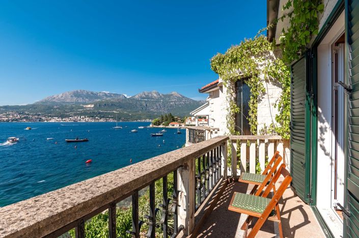 Image No.7-2 Bed House for sale