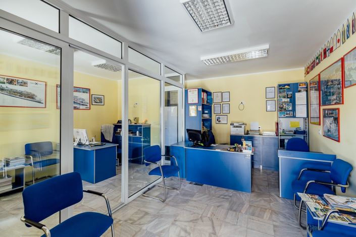 Image No.5-3 Bed House for sale