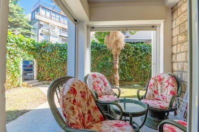 12-2bdr-apartment-near-slovenska-plaza-beach