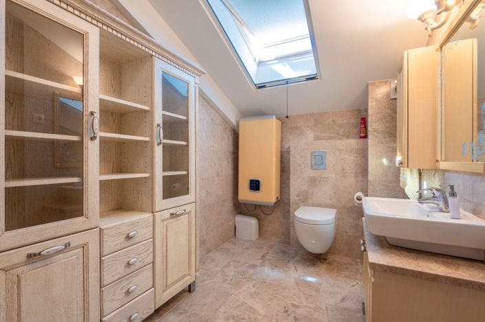 Image No.16-3 Bed Apartment for sale