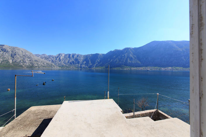 Image No.11-2 Bed House for sale