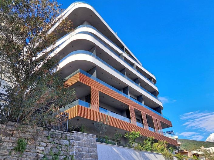 Image No.13-2 Bed Apartment for sale