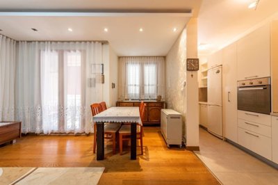 66329d0242773c5a1a55f5cf720-20one20bedroom20s