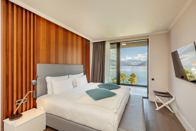 662a0950b706dc2e82b4b9669-min