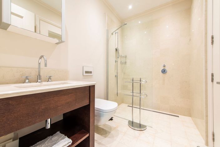 Image No.17-2 Bed Apartment for sale