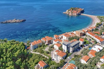1-3bdr-apartment-sveti-stefan-2
