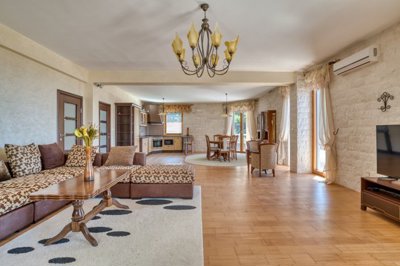 3-3bdr-apartment-sveti-stefan