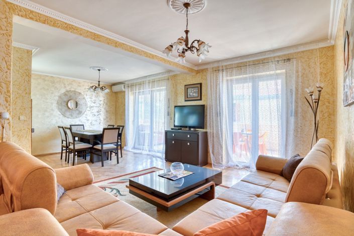 Image No.8-2 Bed Apartment for sale