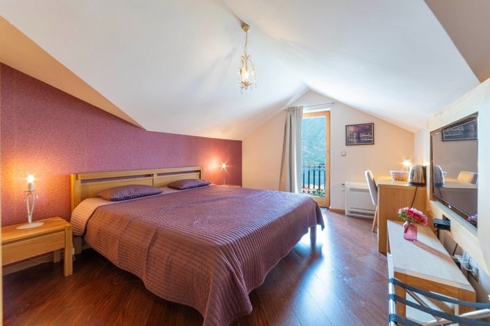 Image No.15-2 Bed Apartment for sale